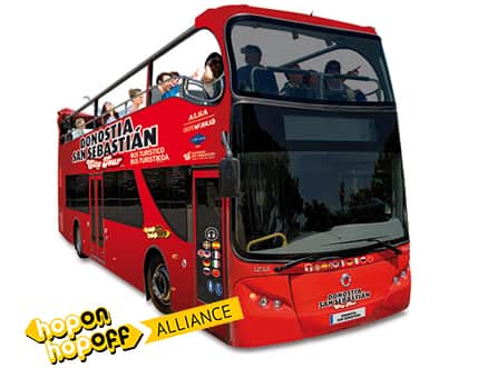 Bus turistico rojo de San Sebastian